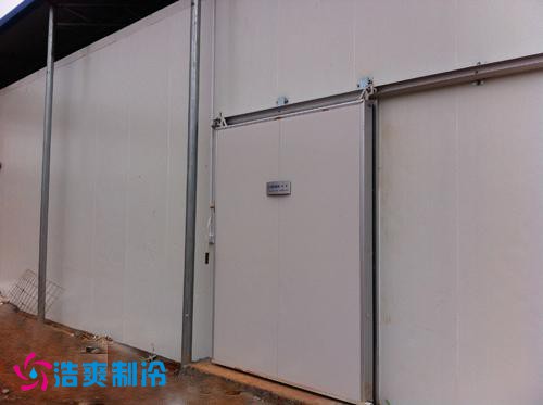 菠萝蜜在线观看门安装完毕