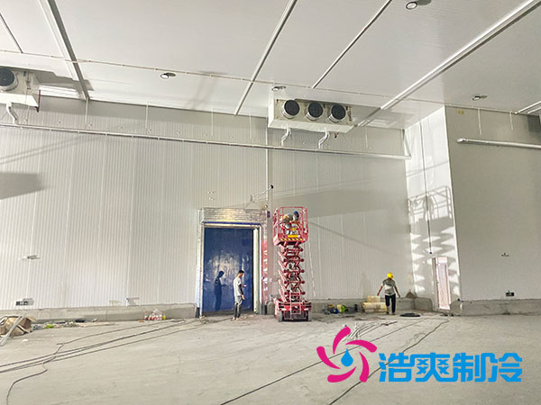 建一个冷藏库每平方米需多少钱？